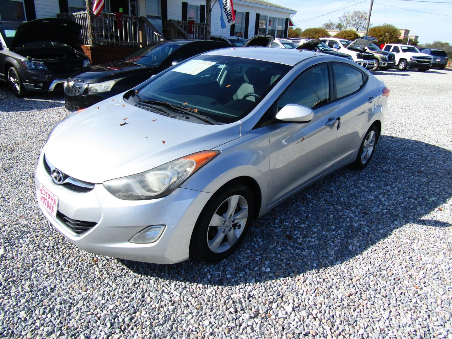 2012 Silver Hyundai Elantra GLS A/T (KMHDH4AE8CU) with an 1.8L L4 DOHC 16V engine, Automatic transmission, located at 15016 S Hwy 231, Midland City, AL, 36350, (334) 983-3001, 31.306210, -85.495277 - Photo#2